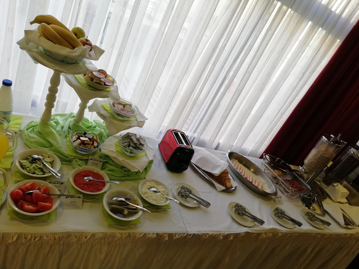 Hotel Park Nasice 外观 照片